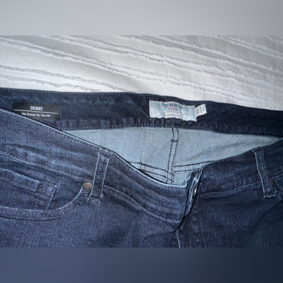 Torrid skinny fit jeans - Picture 3 of 6